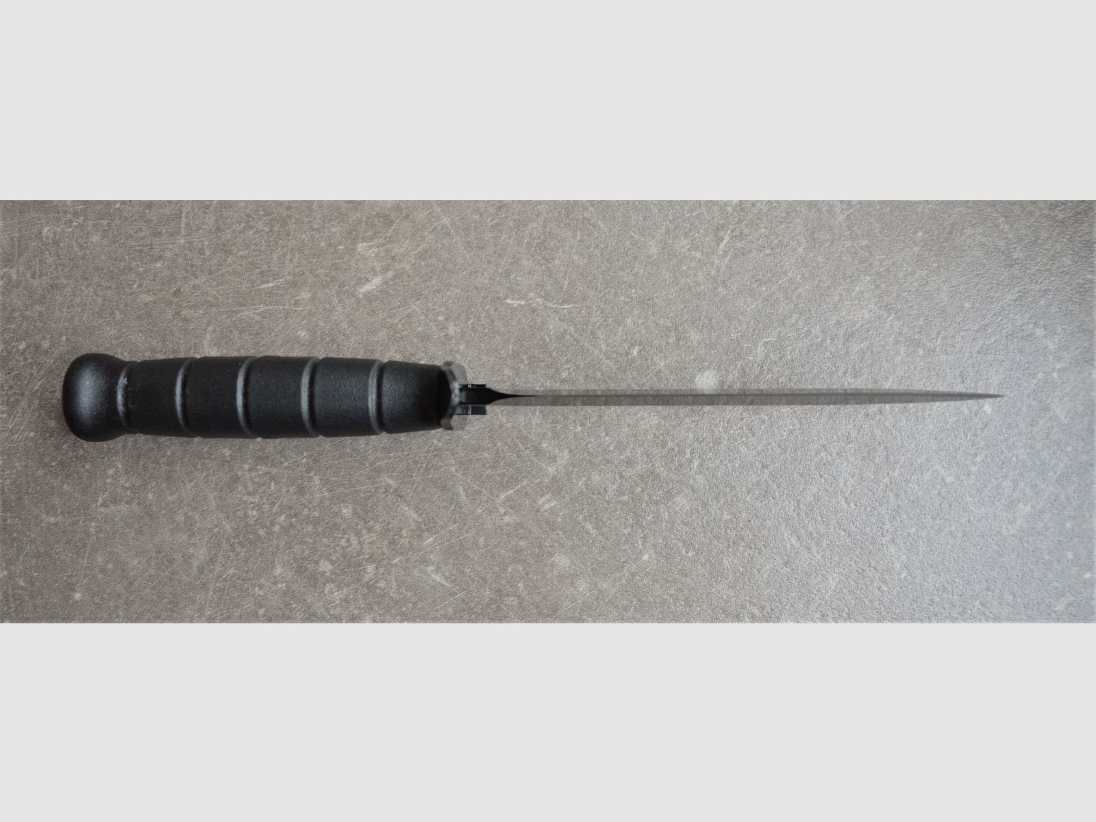 Glock Feldmesser FM 78 schwarz – Militärisches Mehrzweckmesser