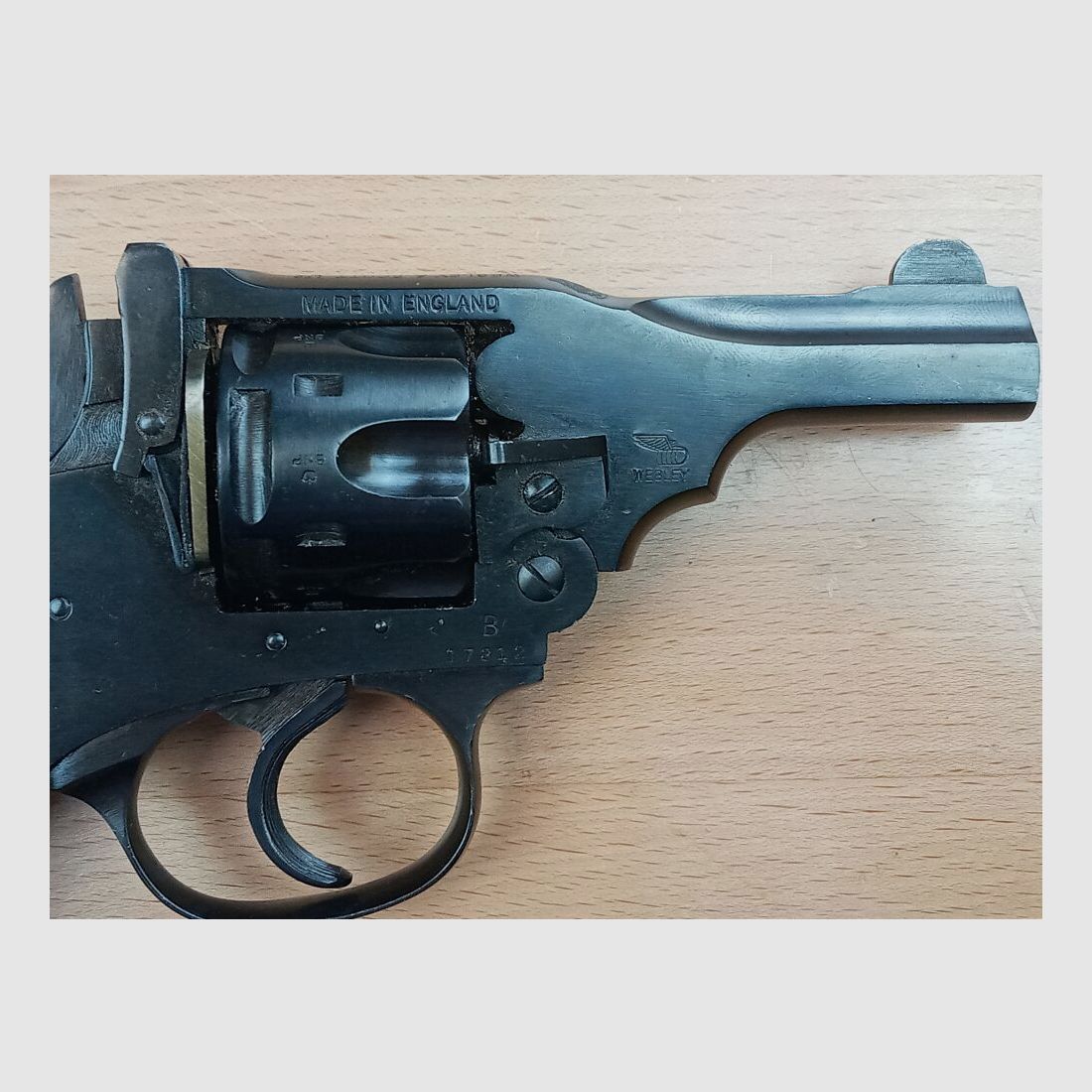 Webley Mark IV
