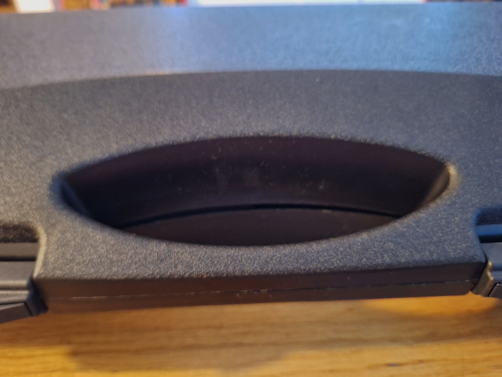 Co2 Cowboy Rifle Legends inkl. Koffer mit Schloss 4,5 mm BB und 4,5 mm Diabolo 34 Ladehülsen insgesamt!