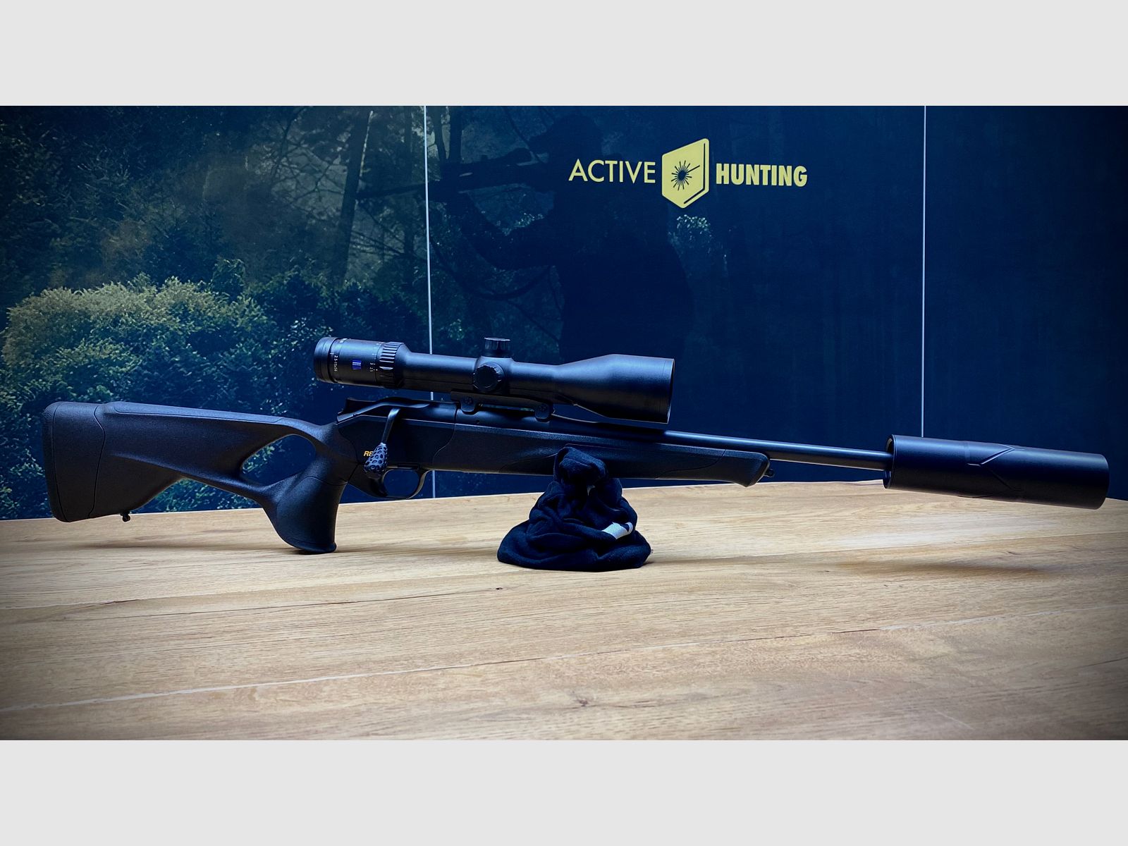 Blaser R8 Ultimate / Elastomer inserts / ZEISS V6 2.5-15x56 / Roedale 50XK+ / M15x1 caliber & barrel length of choice