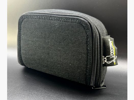 zwarte Docter verrekijkertas  Binnenafmetingen 15x6x12,5cm