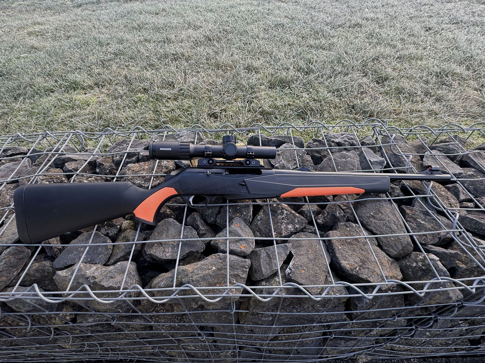 Browning BAR MK3 Tracker 9.3*62 mit Minox ZX5i 1-5x24 – gebraucht, neuwertig