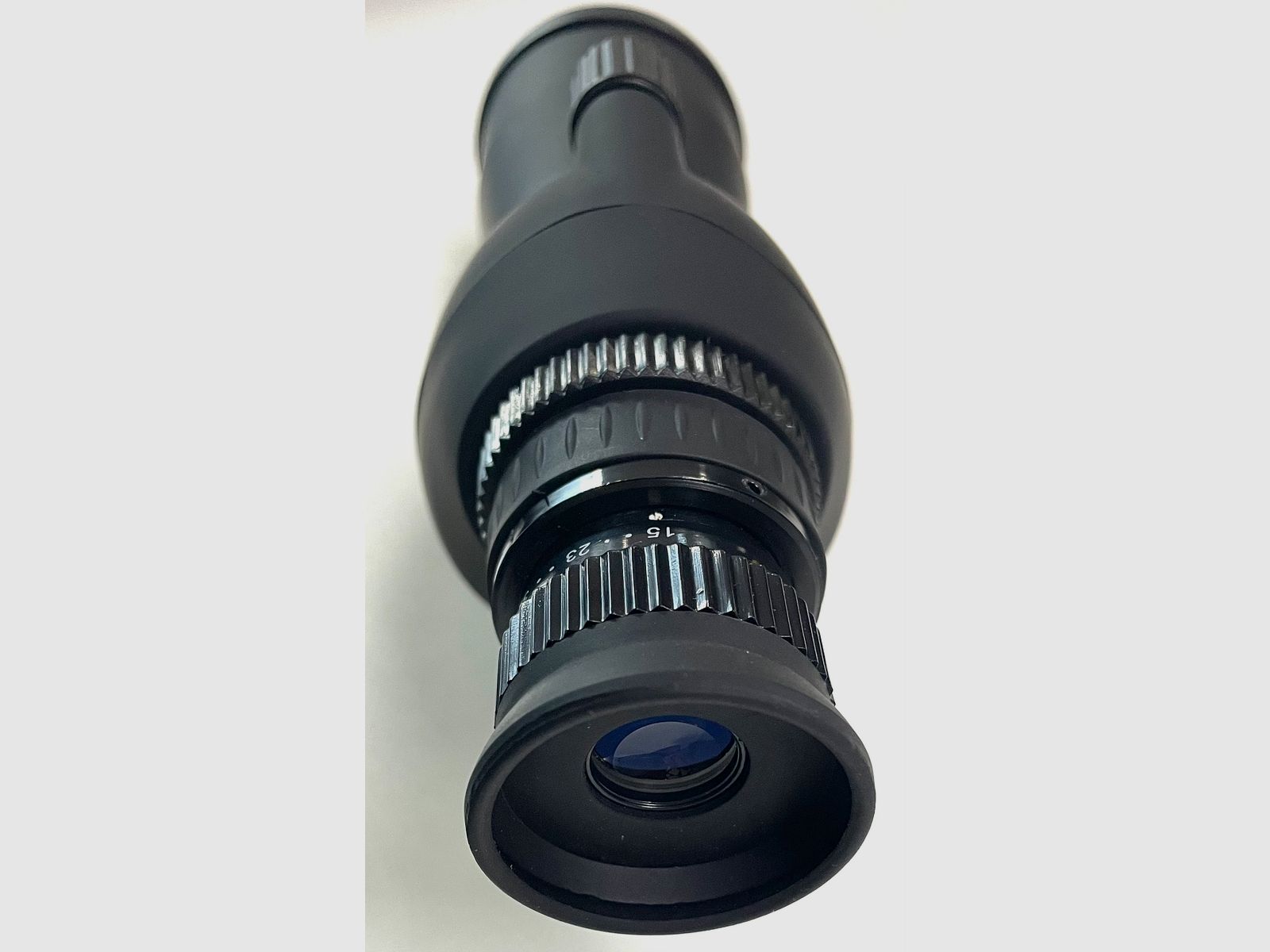 Aussteller 60234 FOCUS Bristol 15-40x50 114248-1