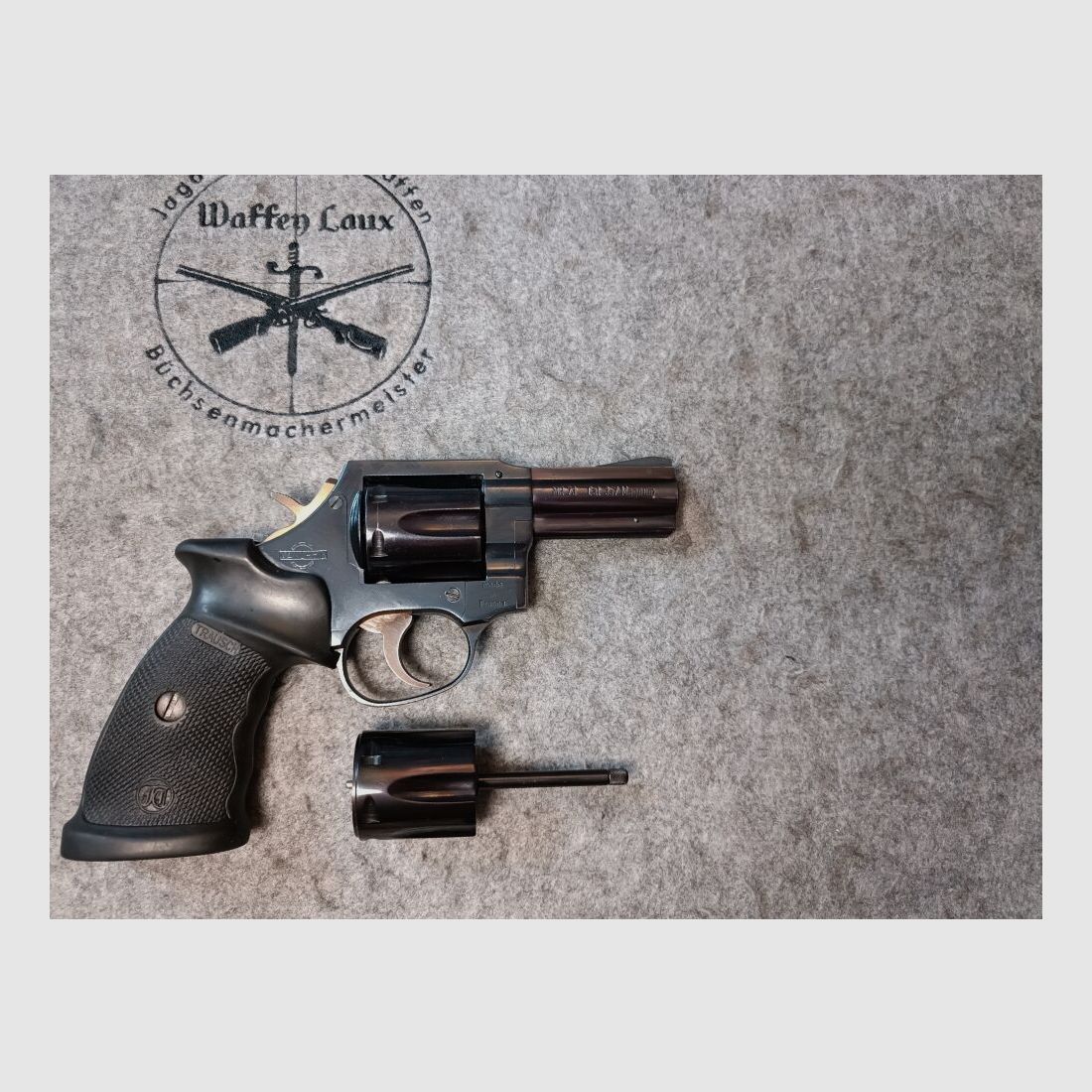 Manurhin France MR73 brüniert mit Wechseltrommel 9mmLuger, Bild 2 von 6