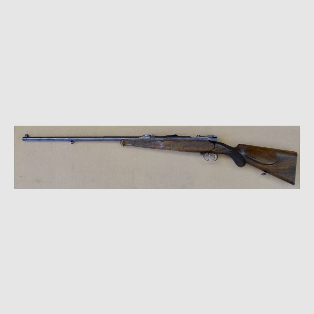 D W M	 98er