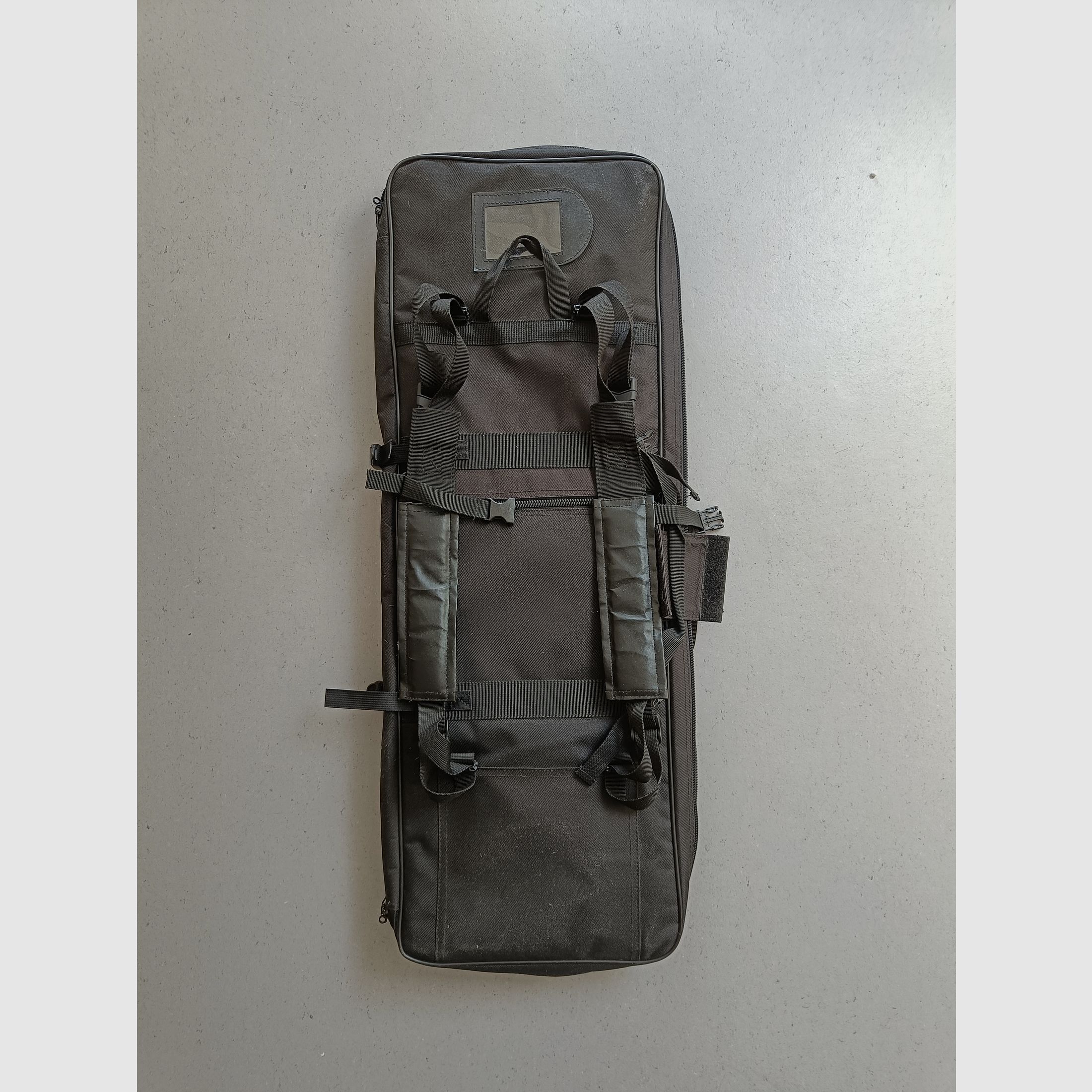 Komplette Airsoft-Ausrüstung – Gewehr, Weste, Visier, Tasche, Speedloader – Alles dabei!