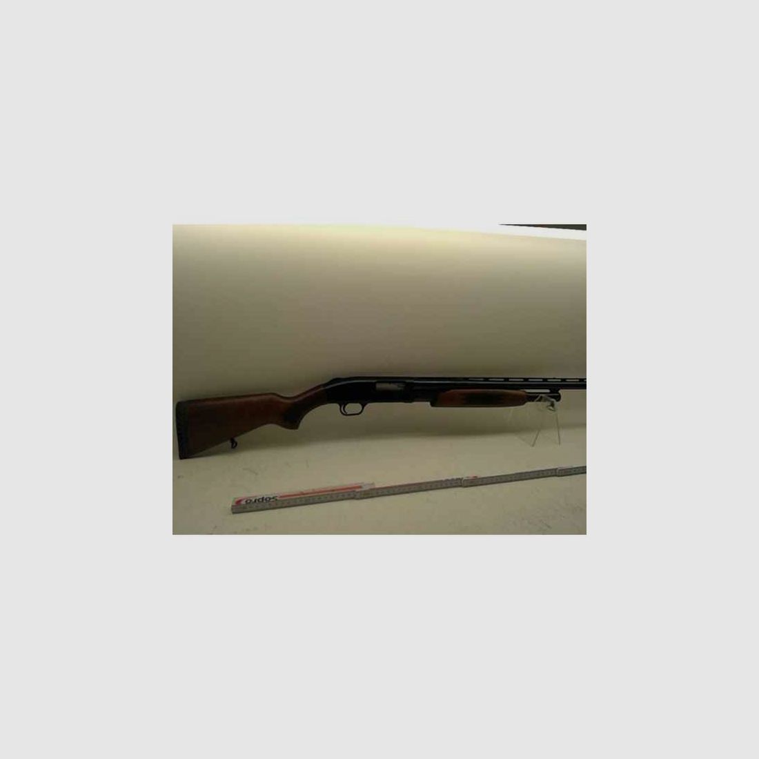 Vorderschaft-Repetierflinte Mossberg 500A Kal.12/76 gebraucht