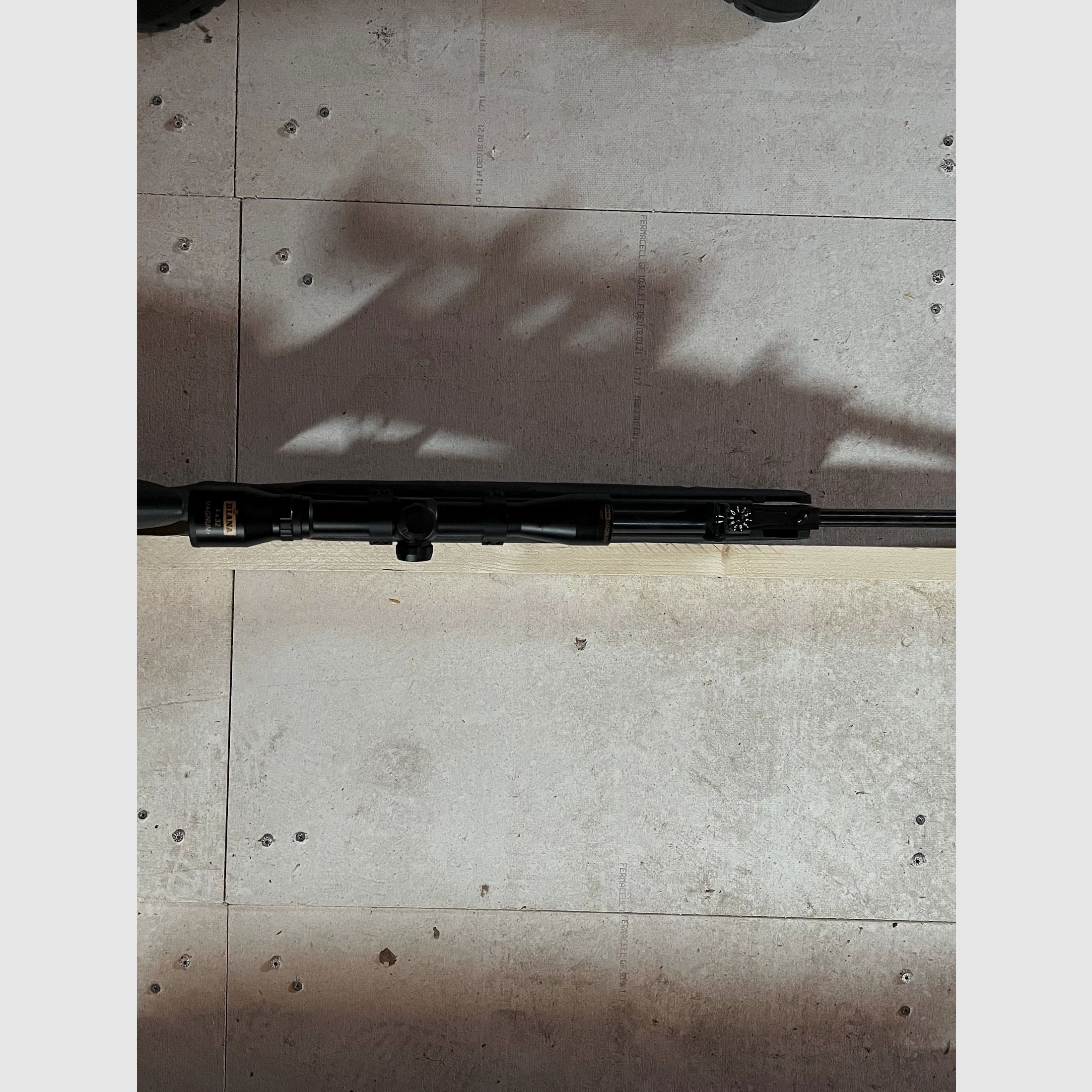 Gamo Shadow 1000 incl. visor, maletín + diablos