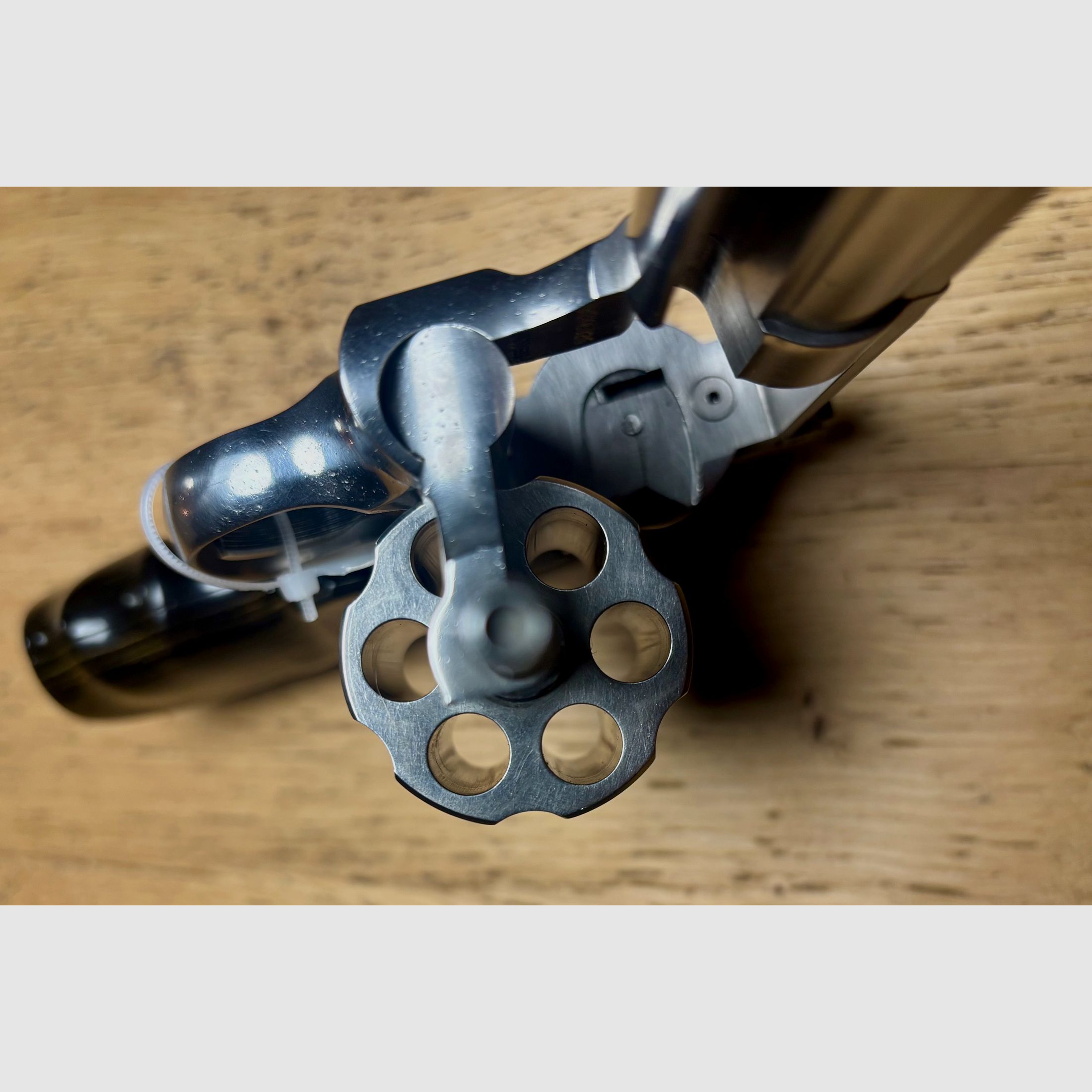 Smith & Wesson Revolver 686 Target Champion  /  Inclusief sportgrippanelen en verbeterde trekker