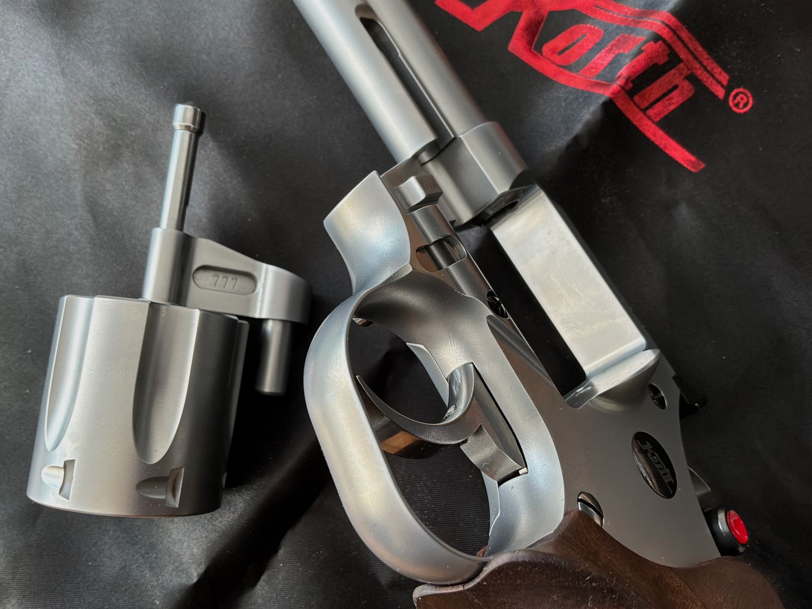 Korth Revolver Classic Cal.357 Mag 6 Zoll Silber