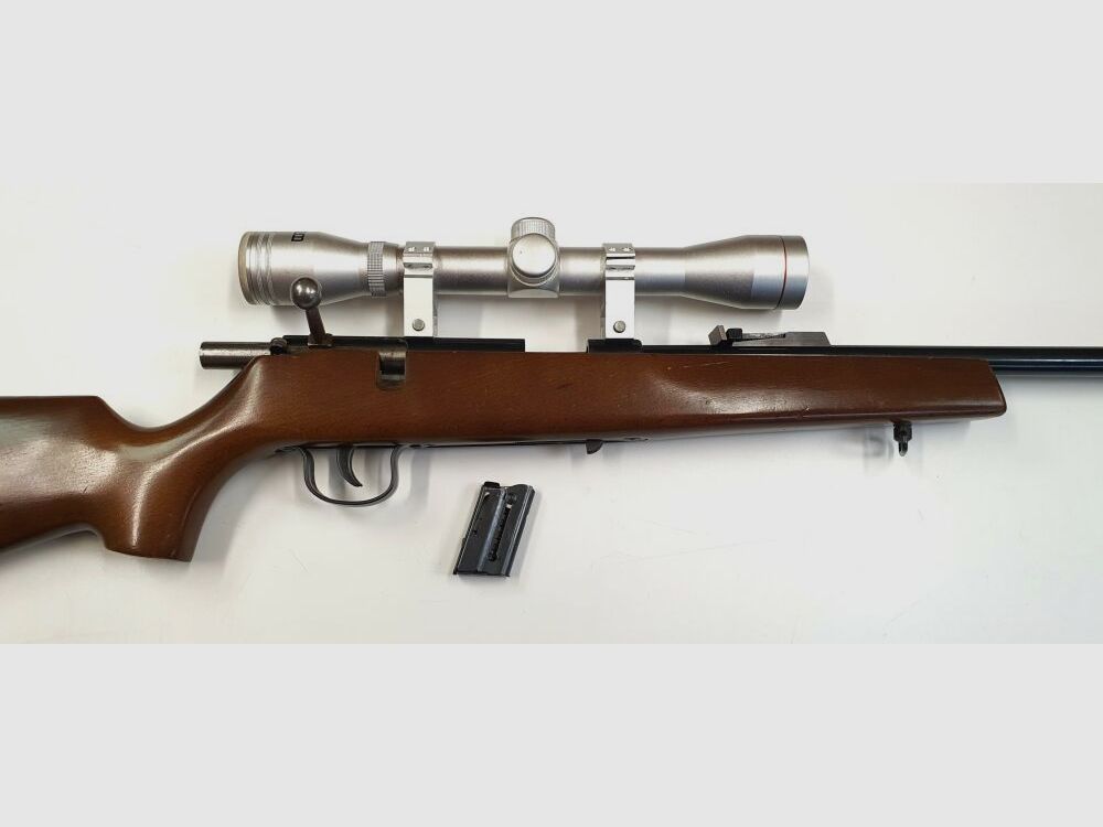 Voere GmbH Furtwangen Germania ripetitore Voere in calibro .22 lfb. con ottica