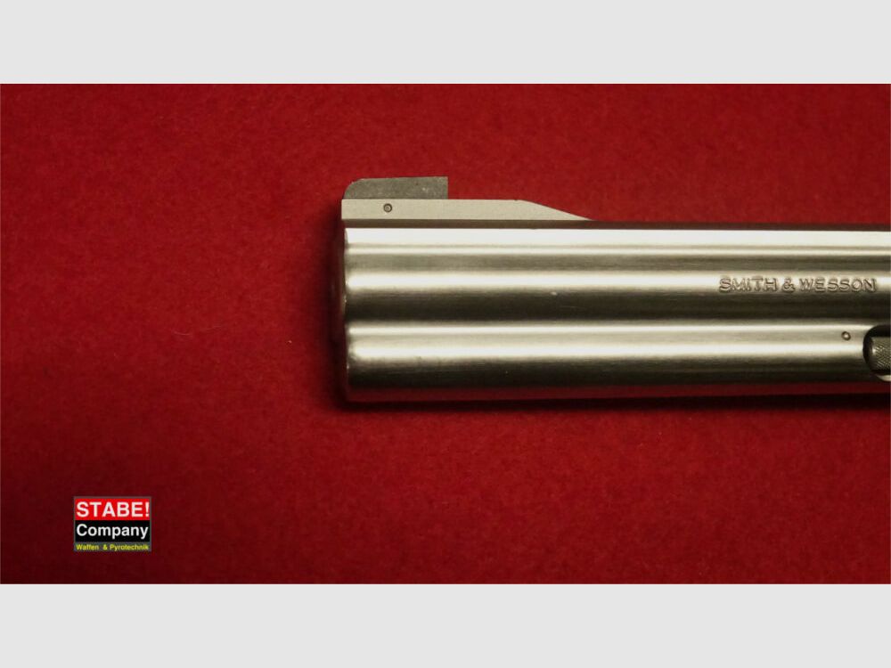 Smith & Wesson 617
