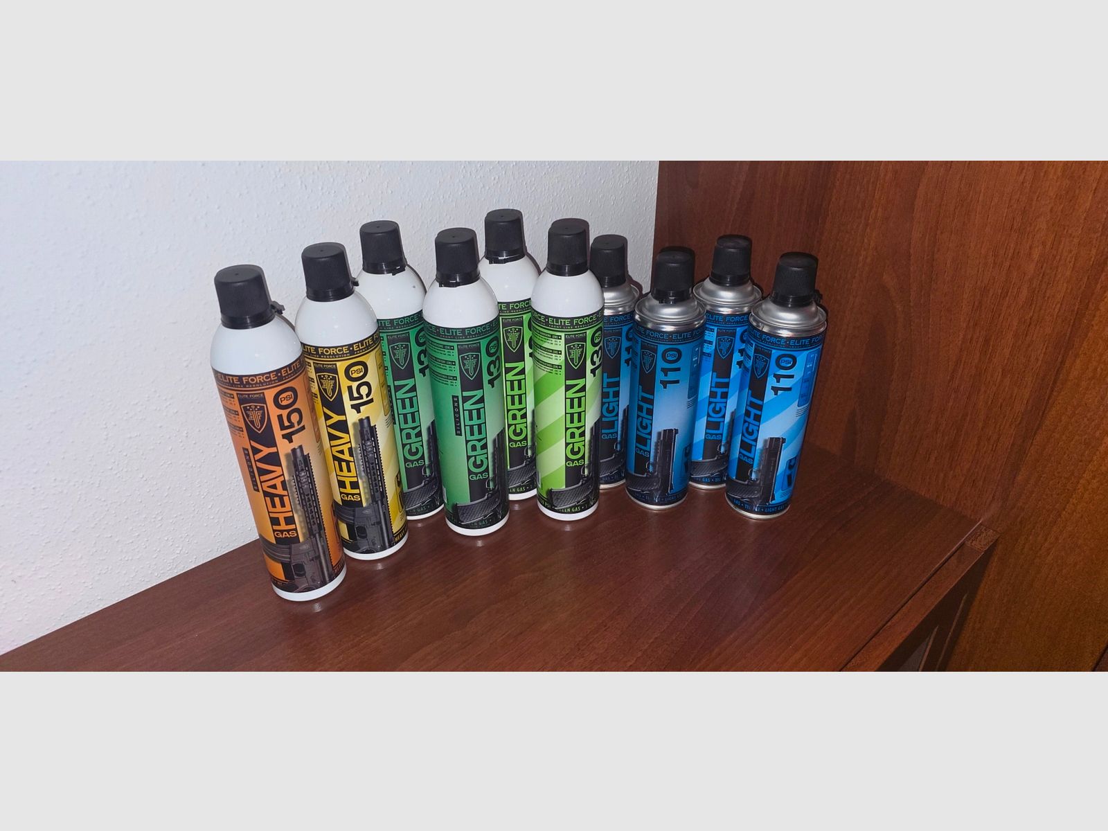 Elite Force Airsoft Gas