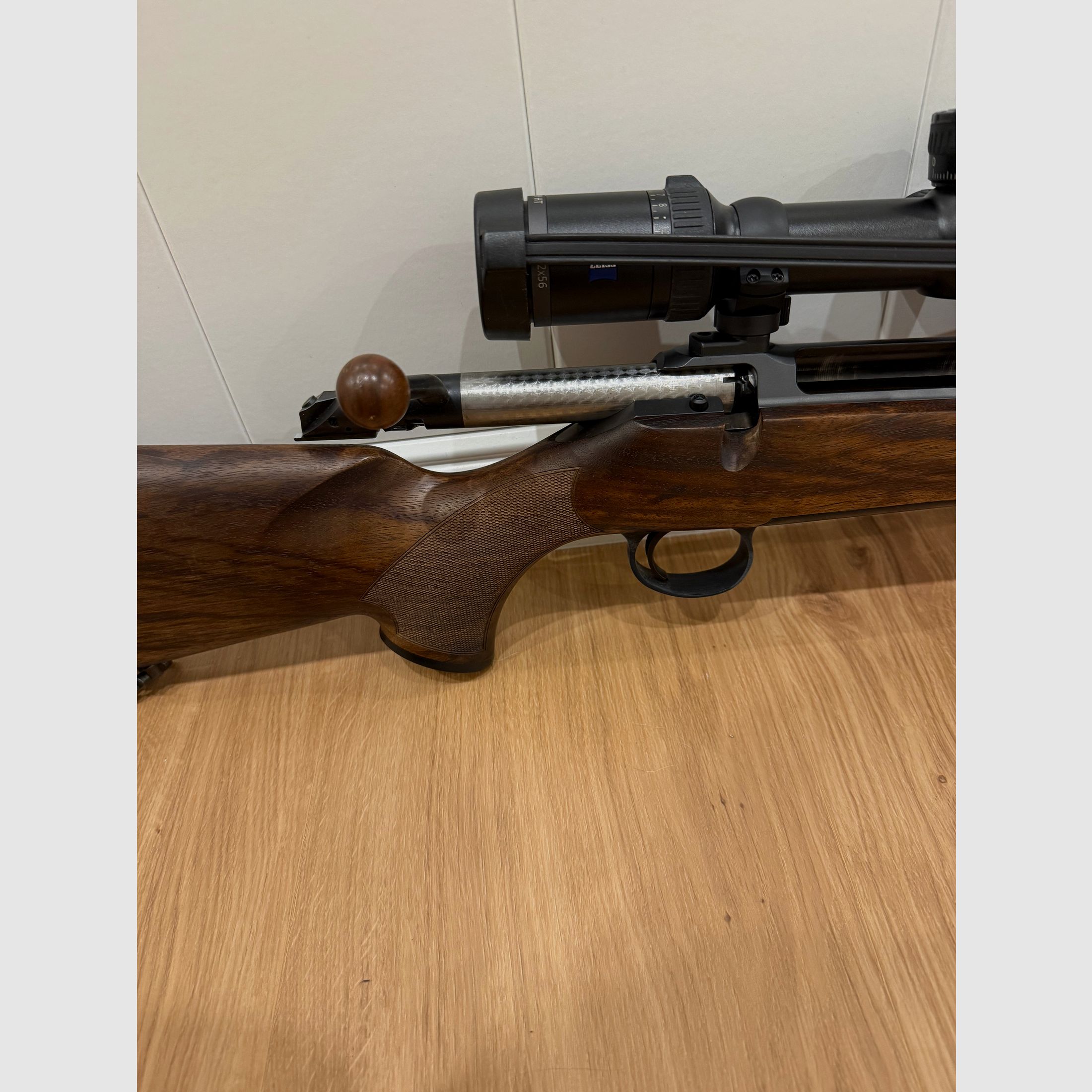 Sauer 101 Artemis .308 Win, mit Zielfernrohr Zeiss Victory HT 3-12x56, Schalldämpfer A-TEC 119 HERTZ