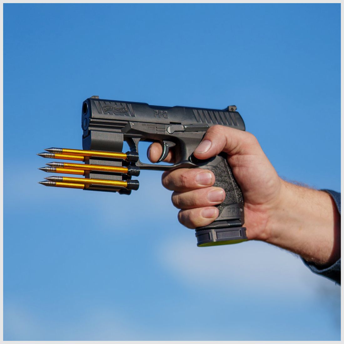 BUNDLE | ARROW HOLDER | Pfeilhalter + 6 Arrows | ROT oder Schwarz | Walther PPQ M2 | T4E TPM1 | PDP Compact 4