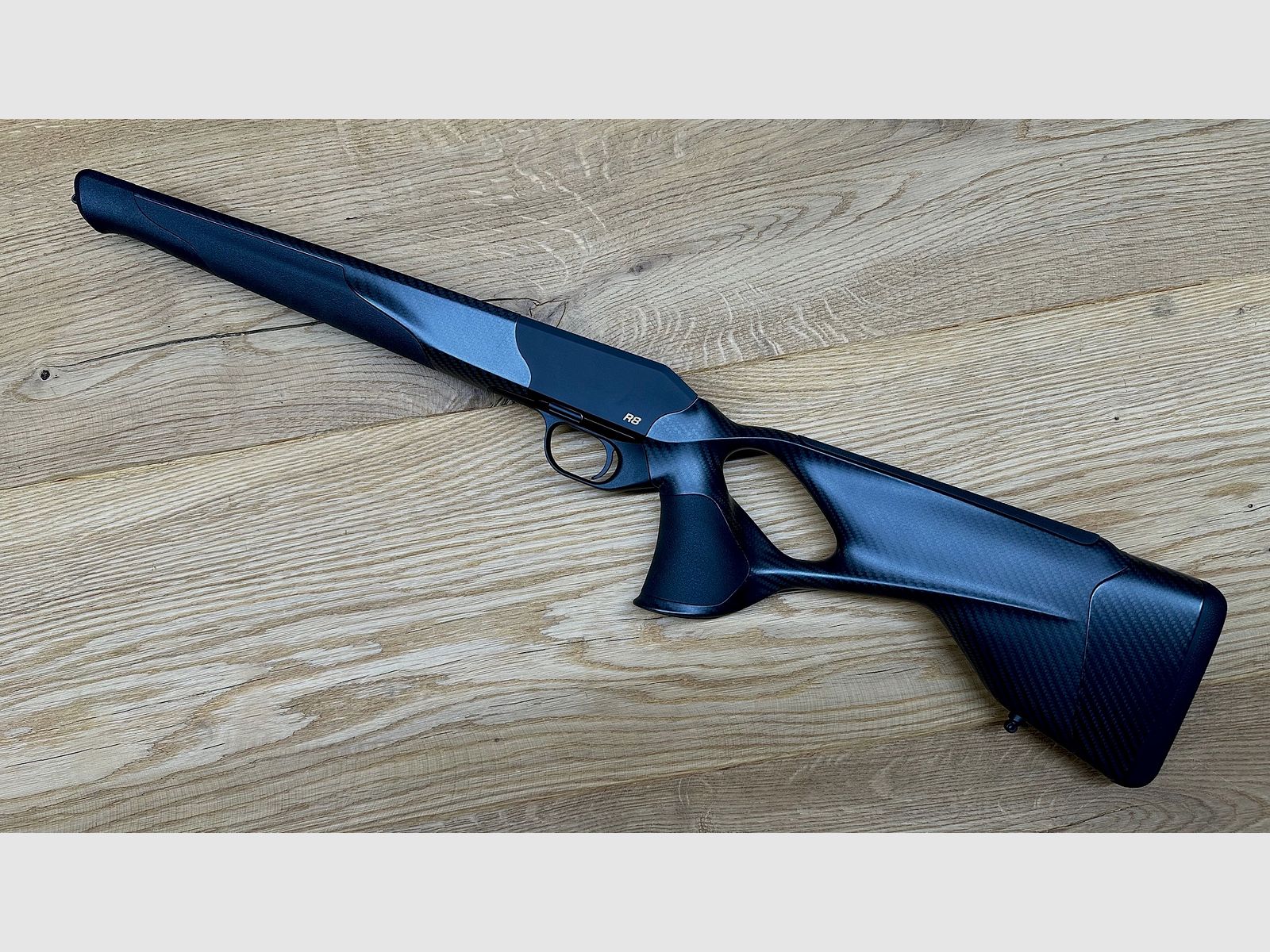 Blaser R8 Ultimate Carbon Schaft mit Gehäuse/System // Linksschäftung // Nur 1,3kg Schwer