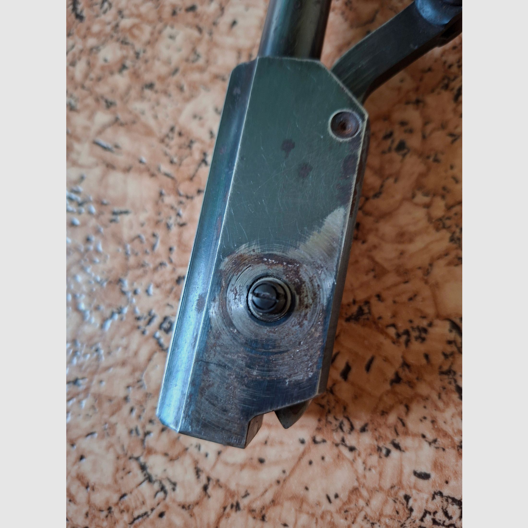 Walther LG 52 Lauf mit Befestigungsschraube
