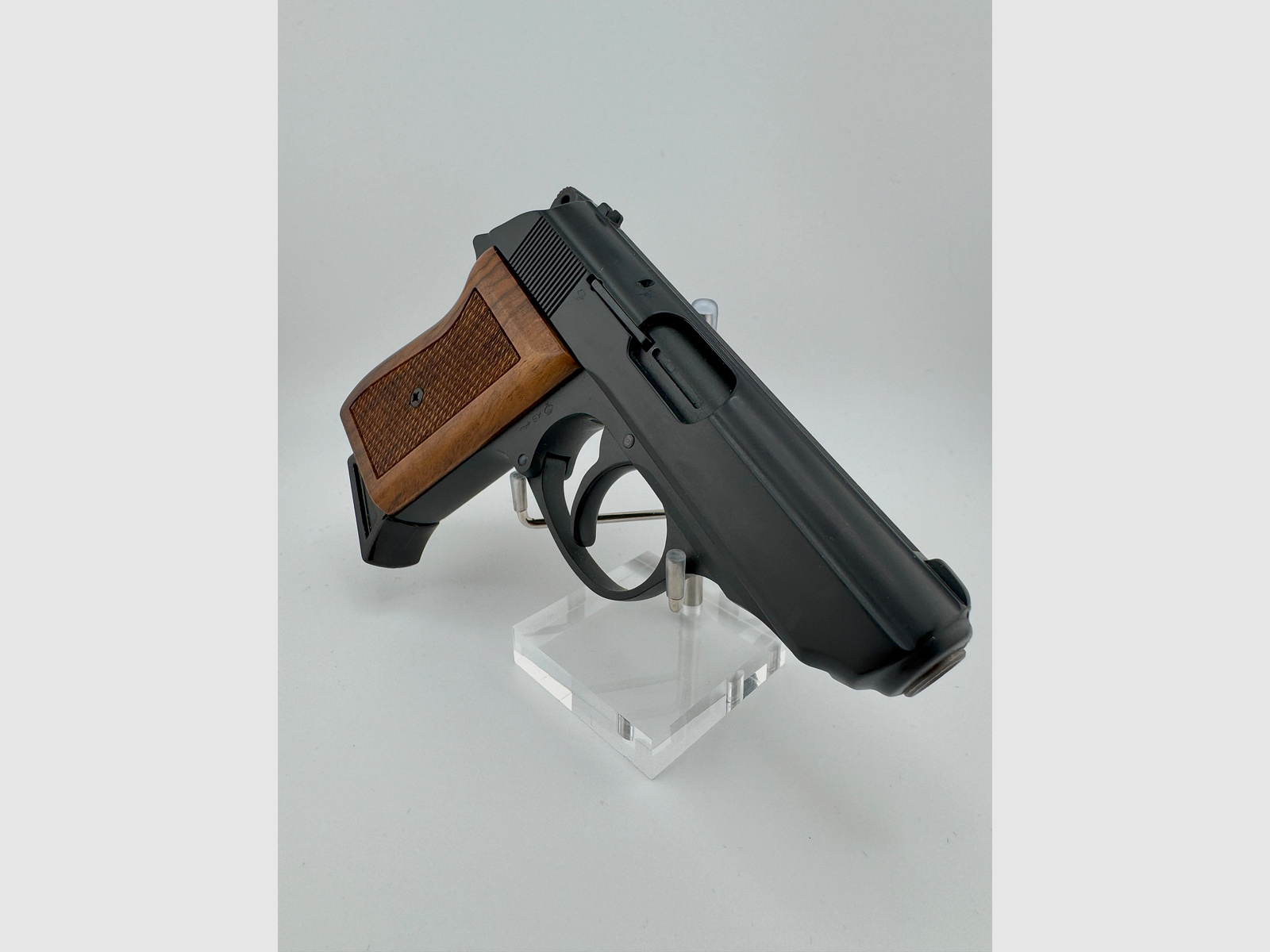 Röhm RG 800 schwarz - PTB 414 - Beschussjahr KB (1991)