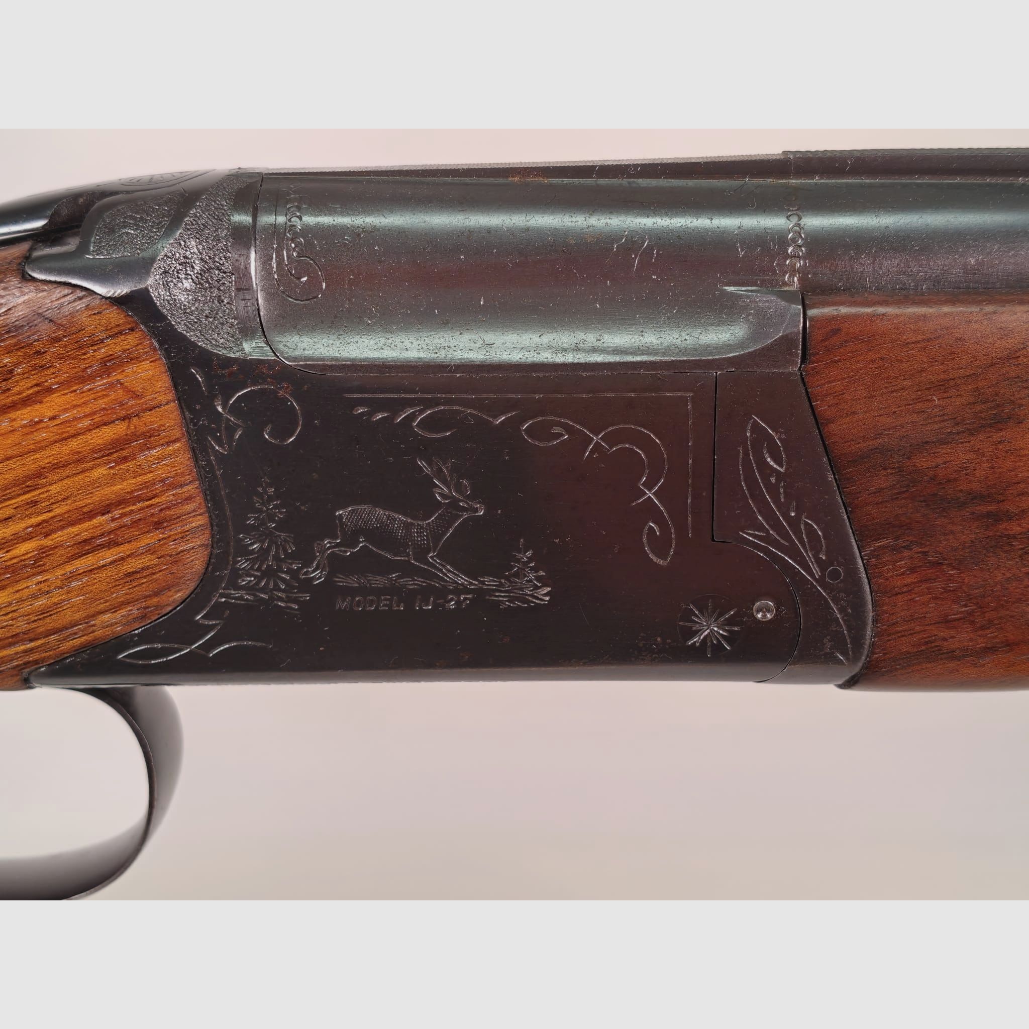 Tundra IJ-27 over-and-under shotgun 16/70