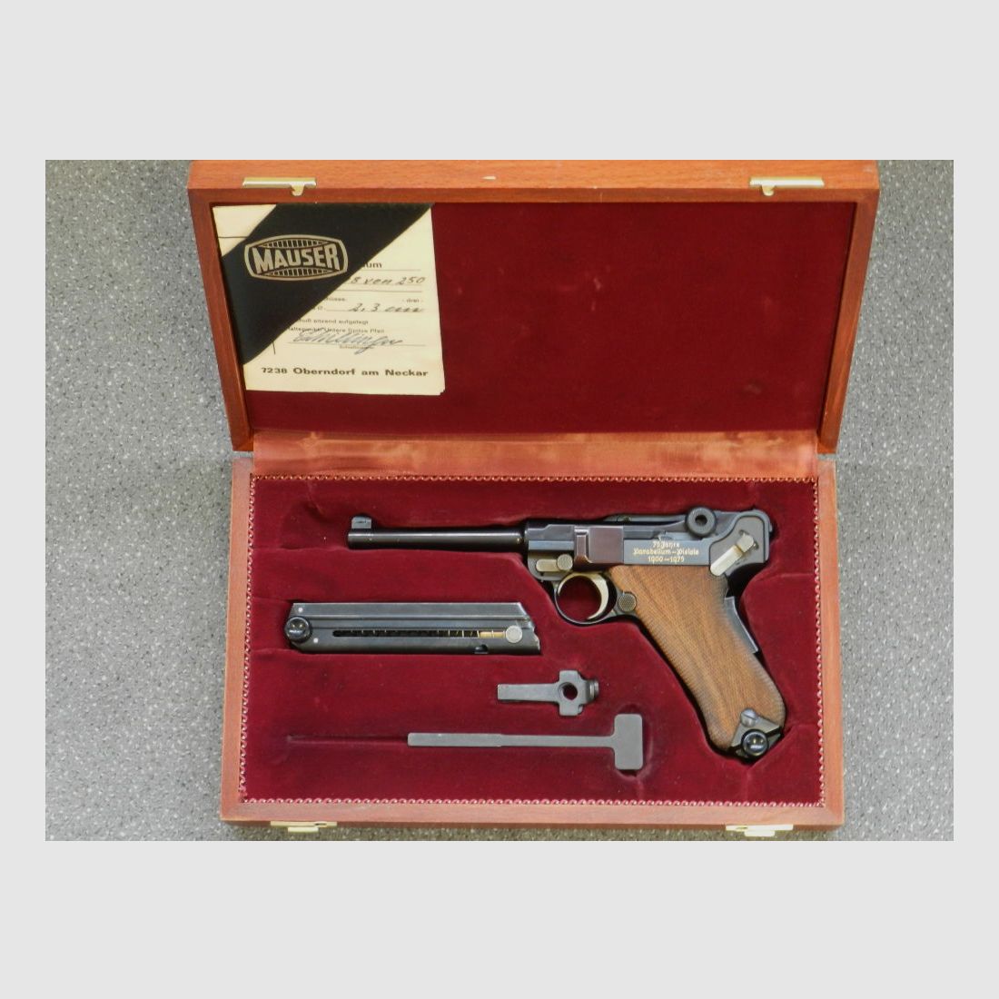 SONDERMODELL MAUSER 08 75 JAHRE PARABELLUM-PISTOLE 1900-1975