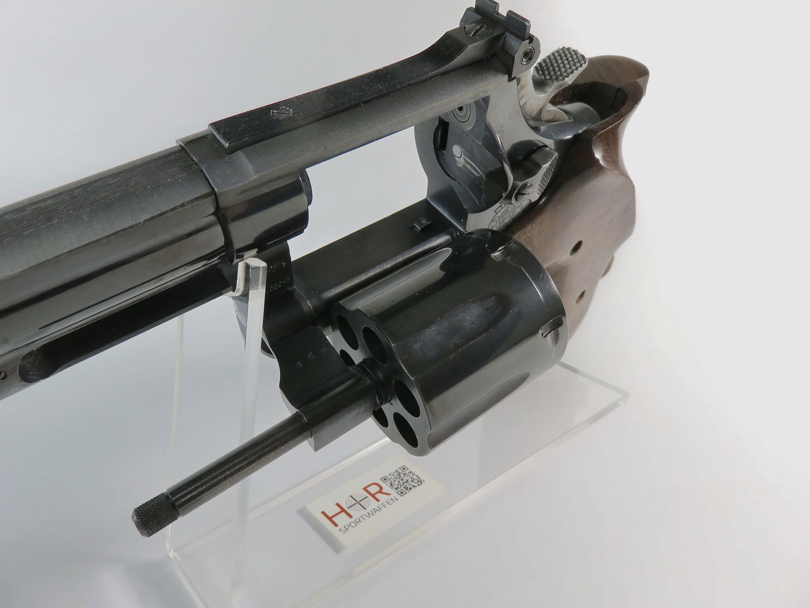 Revolver Smith & Wesson, Modell 586-3 | .357 Mag | 6 Zoll | Brüniert | Top-Zustand