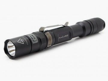 Fenix LD22 Cree XP-G2 R5