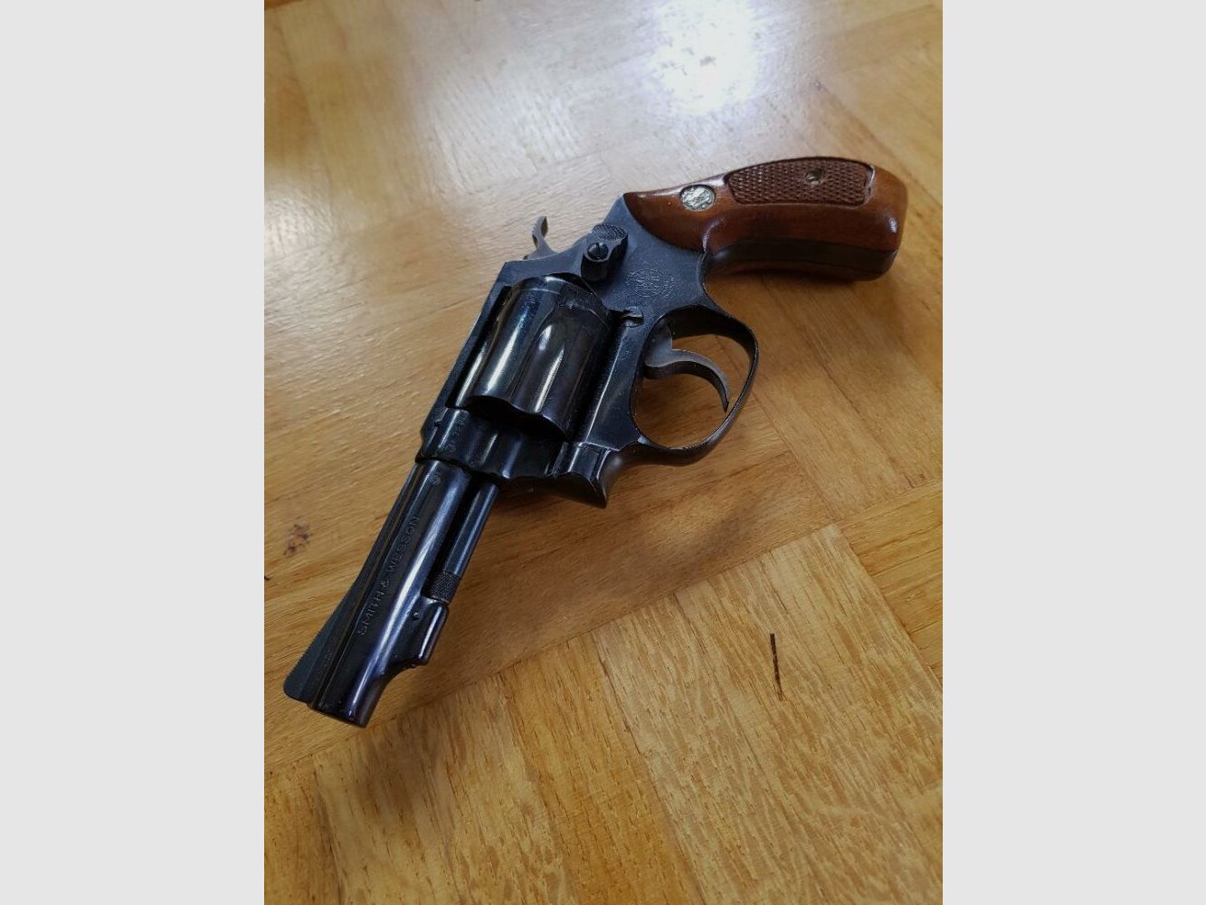 Smith & Wesson 36