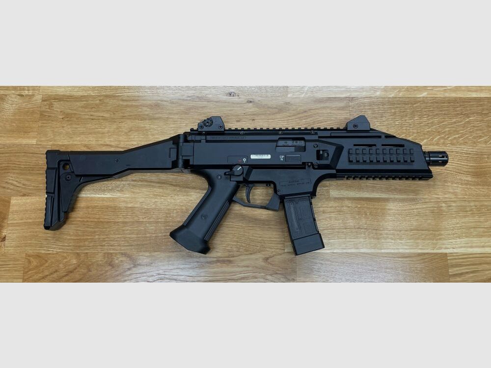 Pistolet CZ Skorpion EVO3 S1 semi-automatique 9mm Luger