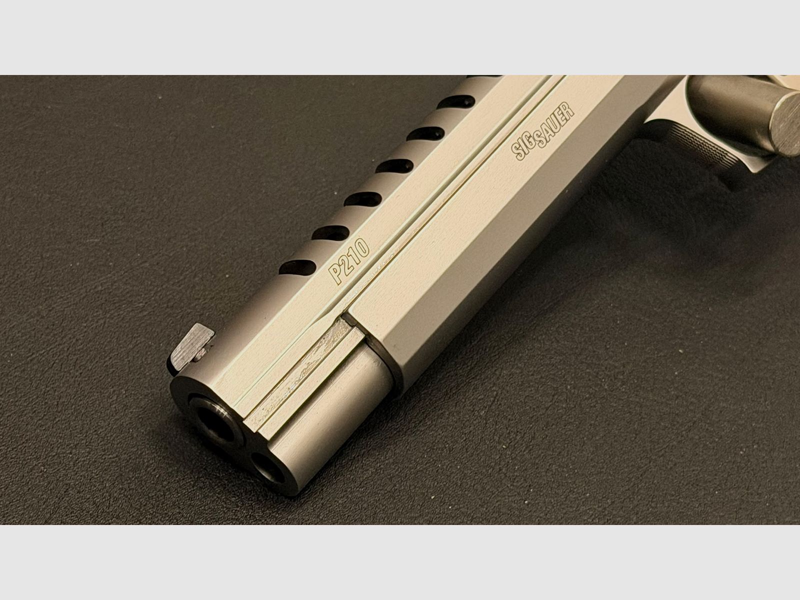 SIG SAUER P210 Skeleton Silver 6" | GSG Mastershop | 9mm Luger | Limitato | pistola semiautomatica, immagine 3 di 11