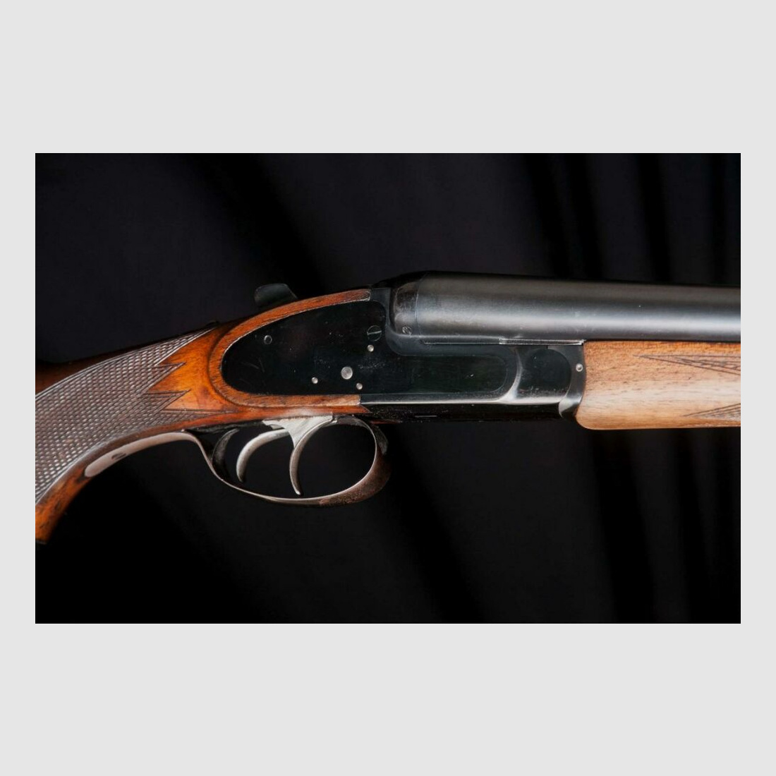 Side-lock shotgun