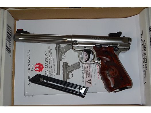 neuwertige KK-Pistole Ruger Mark IV stainless