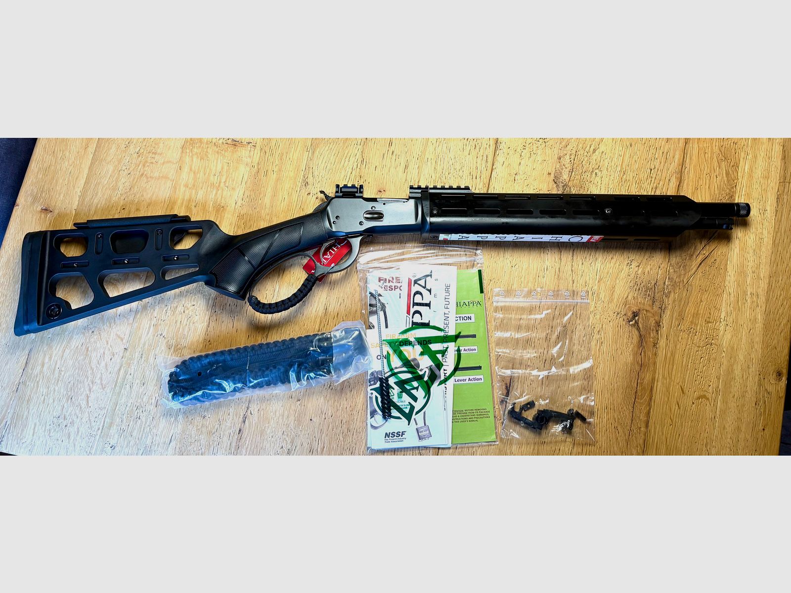 UHR Chiappa 1892 Tactical Wildlands T.D. .take down 357 Mag. Caliber, imagen 2 de 9