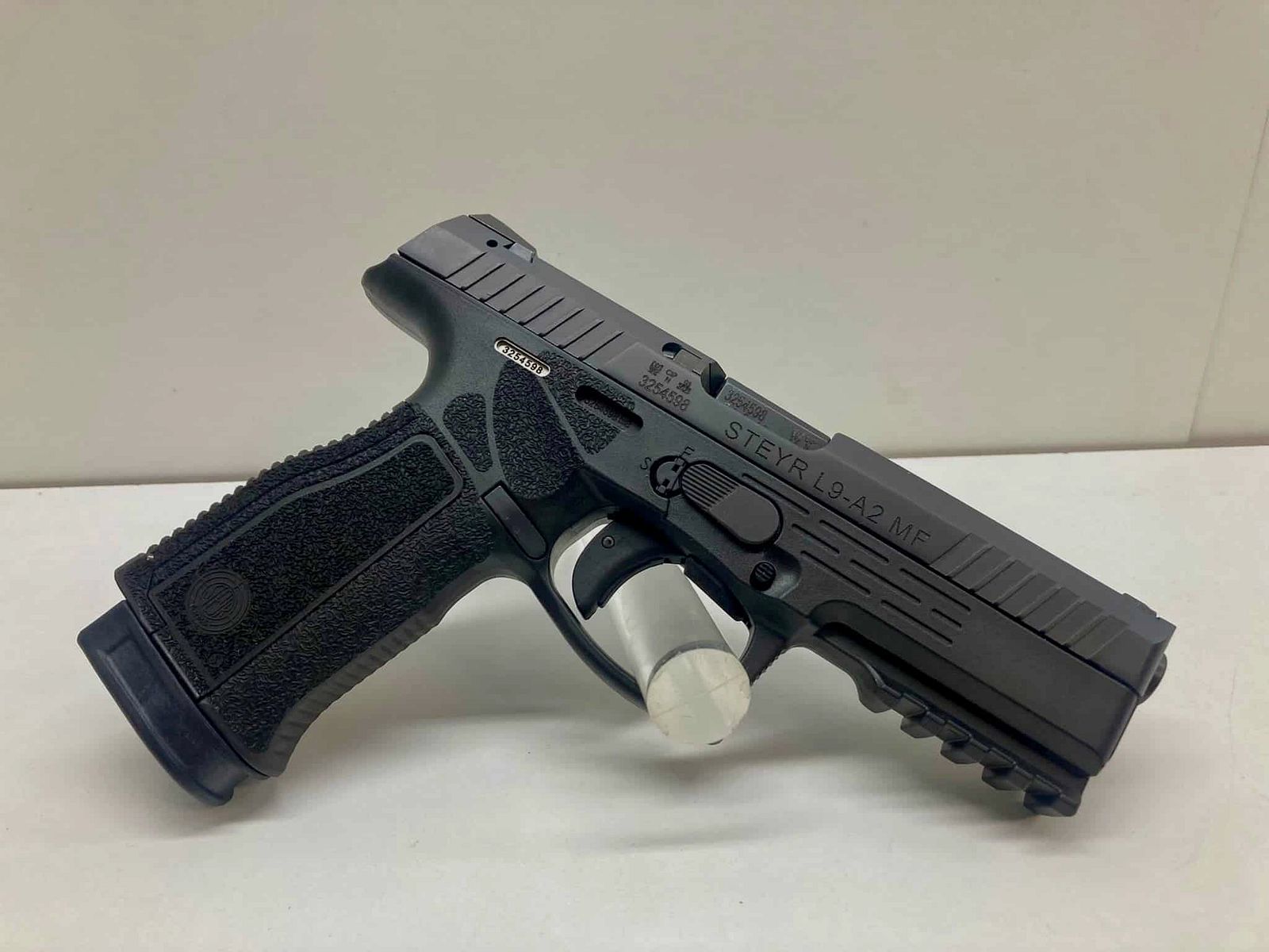 Pistolet STEYR L9-A2 MF, zdjęcie 2 z 6