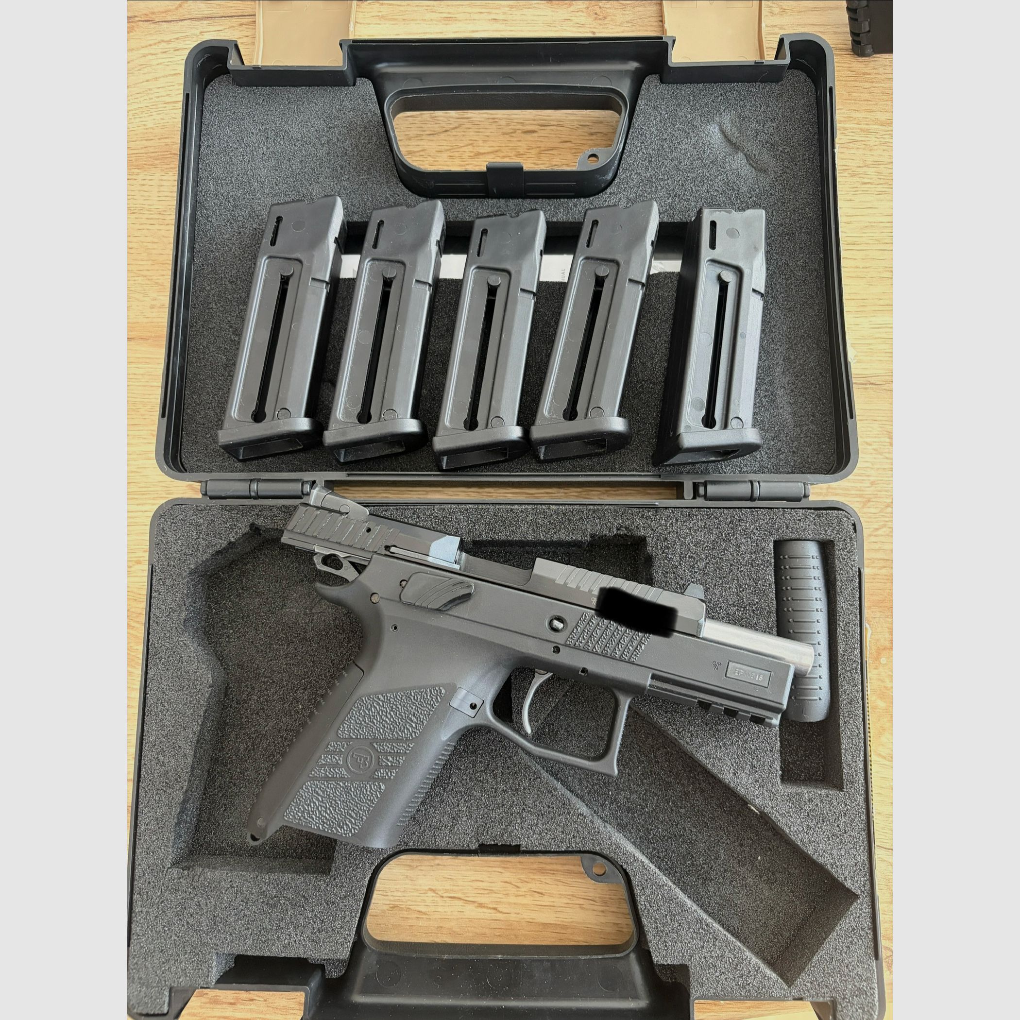 CZ P07 Kadet .22lr - usado - estado muy bueno, imagen 3 de 5