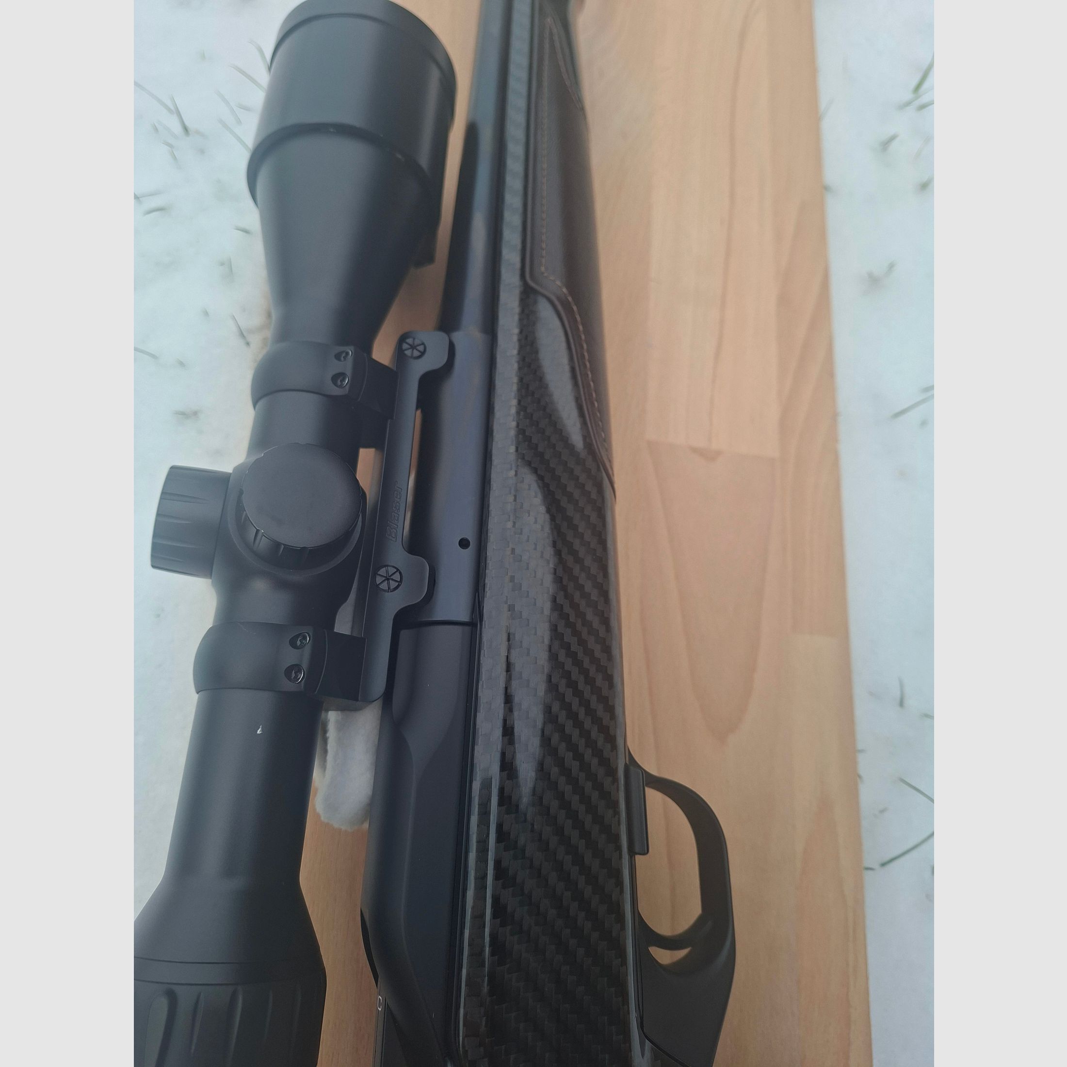 Blaser R8 Carbon Success links