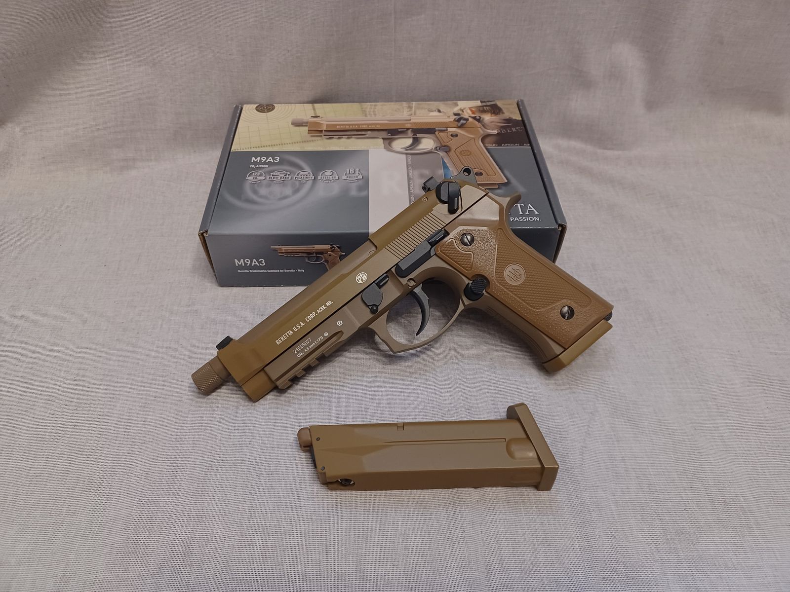 Beretta M9A3 FM FDE / 4.5 mm BB / BlowBack / CO2 / Pistol / Original packaging (54)