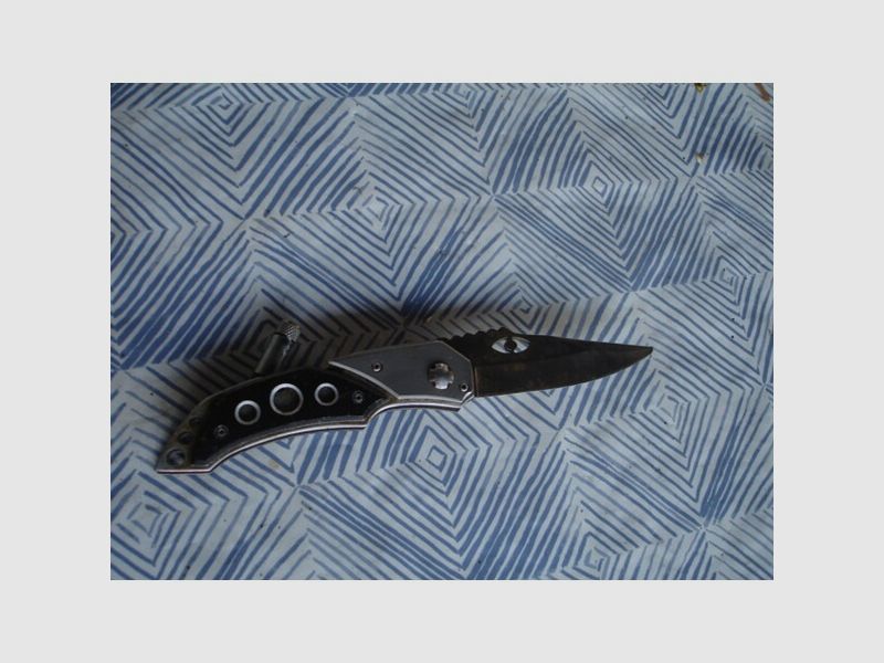 Taschenmesser