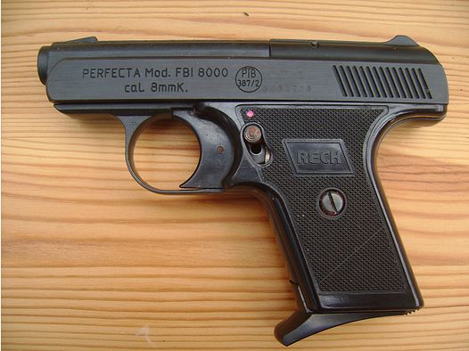 Perfecta Mod. FBI 8000 CAL.8mm Knall PTB 387/2 in OVP ungeschossen