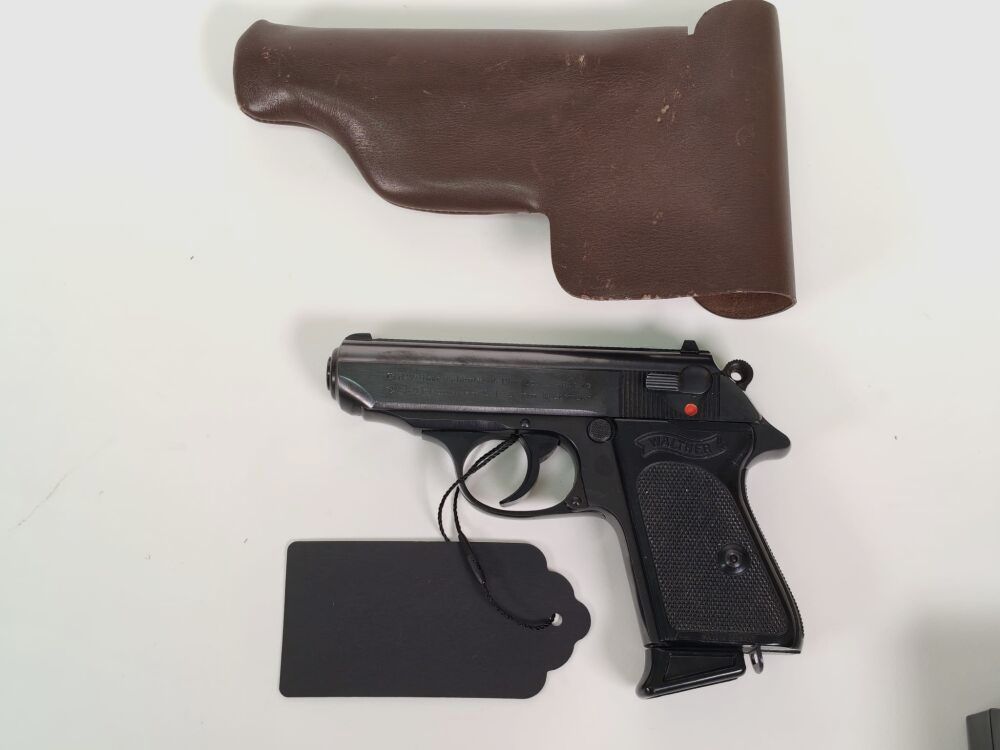 Walther PPK, image 1 of 3