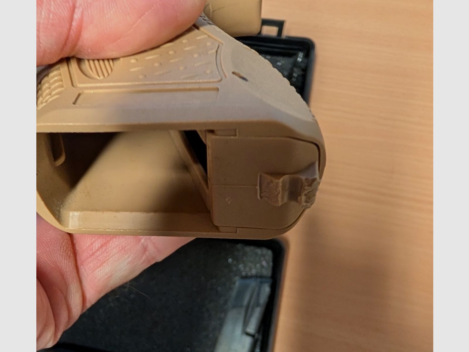 Zoraki 917  /   9mm P.A.K.   /  Woestijn tan / Titanschlitten  /gebruikte staat