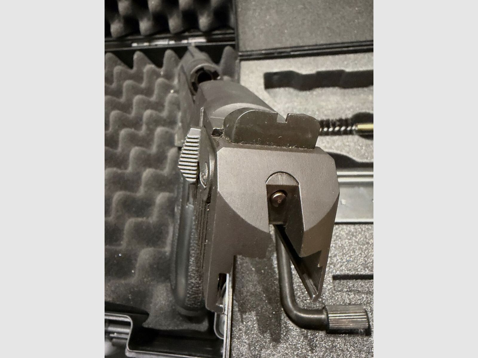 IMI - Israel Military Industries Desert Eagle