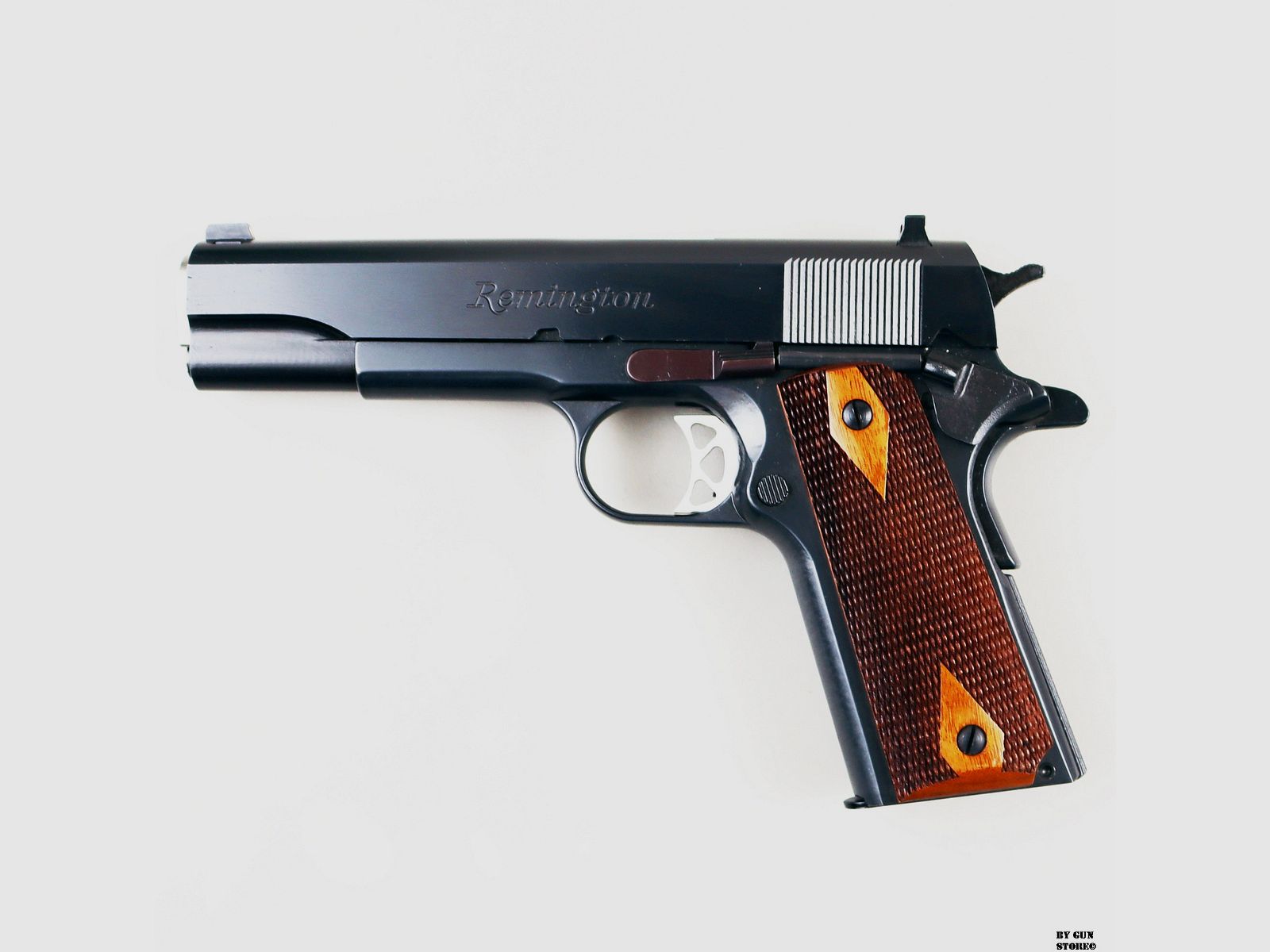 Pistola Remington mod. 1911R1 cal. 45 acp matr. RH11453A, immagine 1 di 9