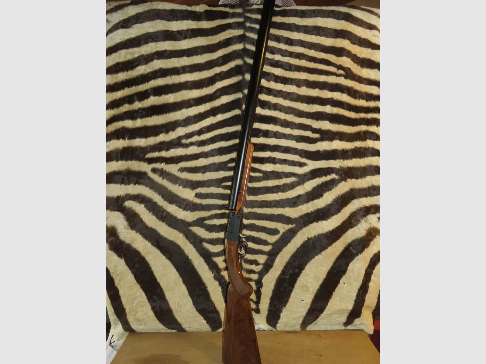 Einzelne Kipplaufbüchse mit 1 Schuss YILDIZ Kal. 410/76 Schalldämpfer, Auszieher, Bild 1 von 7