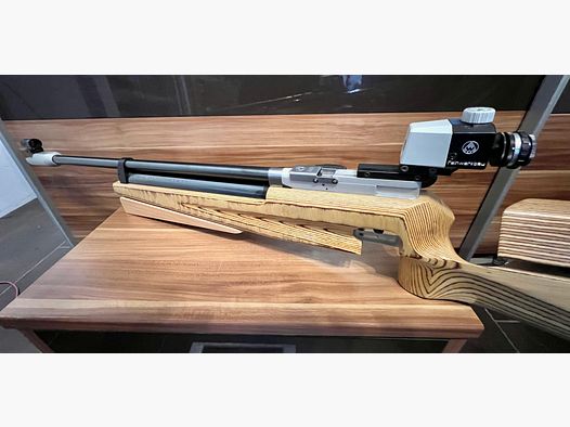 Match air rifle Feinwerkbau 601.