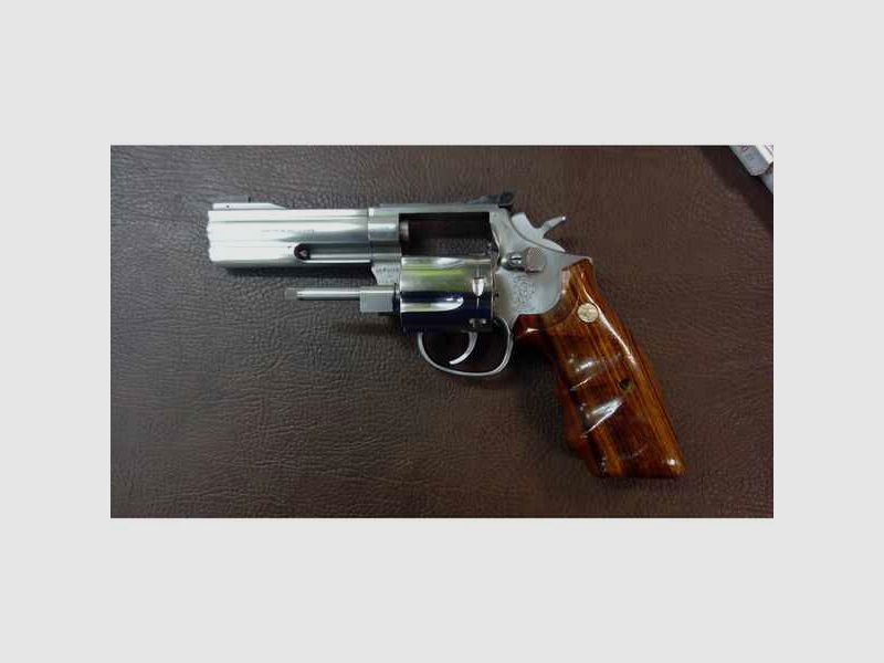 Revolver Smith&Wesson 617 Kal.22lr. gebraucht
