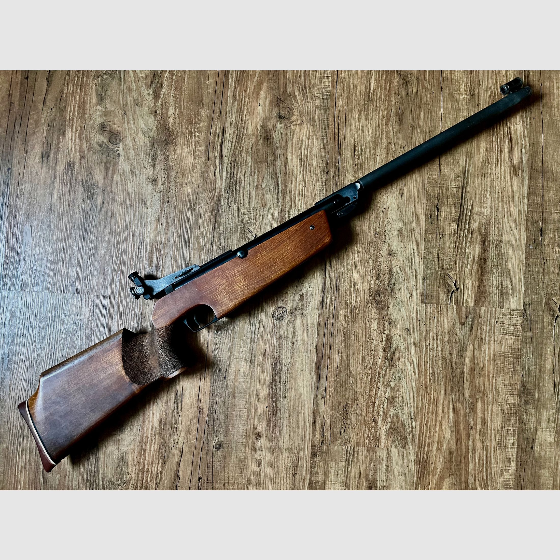 Air rifle Diana model 66