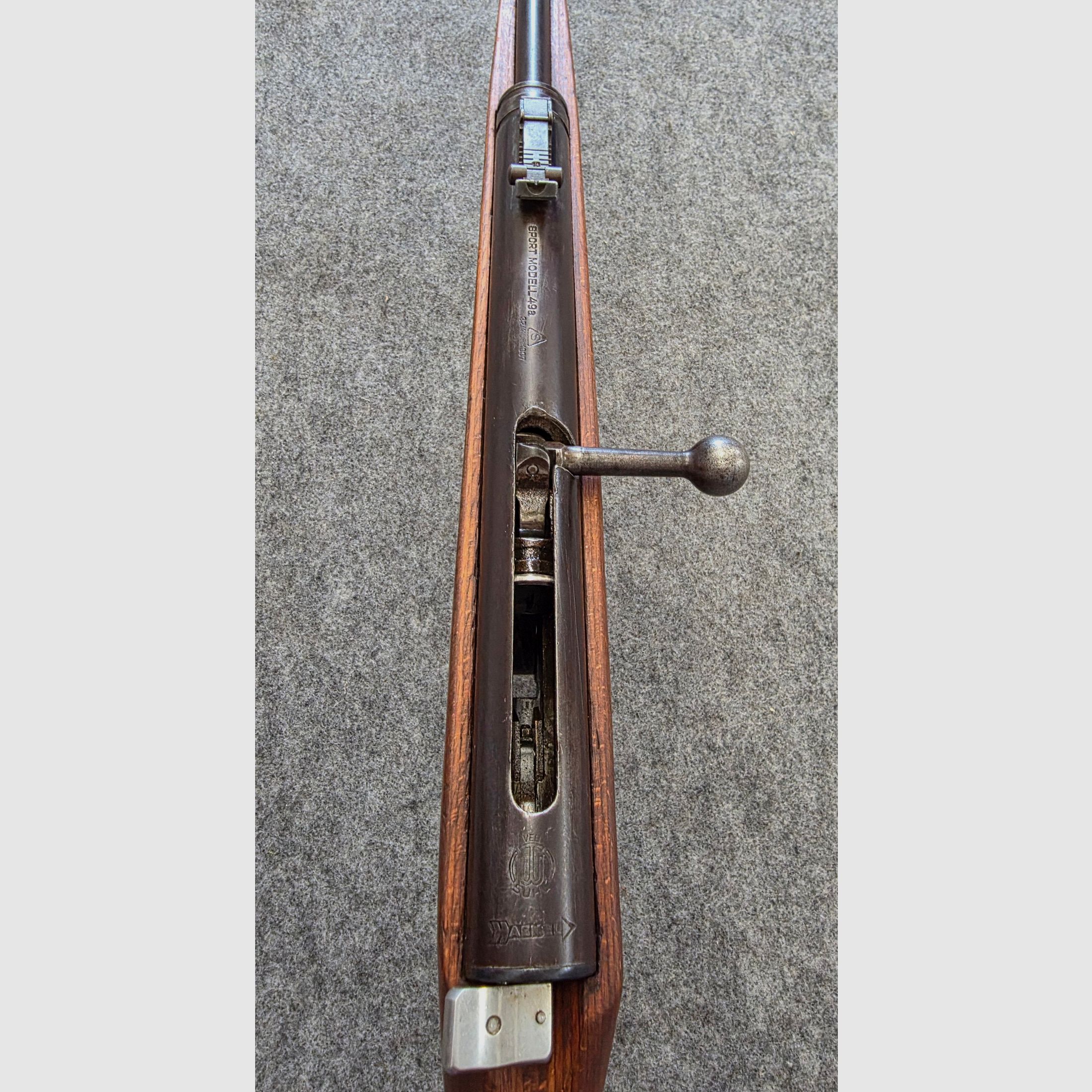 Haenel Mod. 49a met laminaatstock uit 1959 in goede staat, doorlader, geen 310