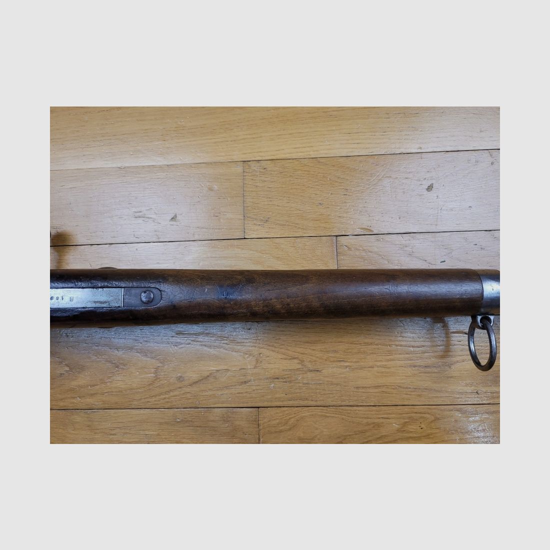 Gutes Gewehr Berthier – Modell 07/15 – nicht modifiziert 1916 – Waffe mit 3 Schüssen von 1917 – Delaunay Belleville Werke – Kal. 8×51 Lebel – Sehr guter Lauf – Gewehrriemen – 1 Magazin -TBE, Bild 24 von 27