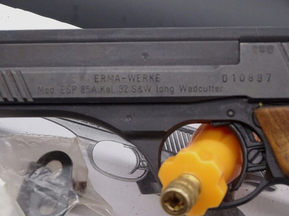 ERMA ESP 85 A Kaliber .32S&W long NEUWERTIG UNGESCHOSSEN ESP 85 A