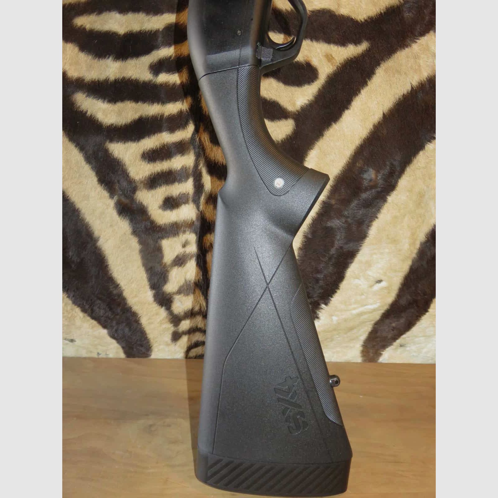 Strzelba samopowtarzalna WINCHESTER SX4 Composite kal.12/89 z 3 choke'ami 1/4 1/2 3/4, zdjęcie 2 z 9